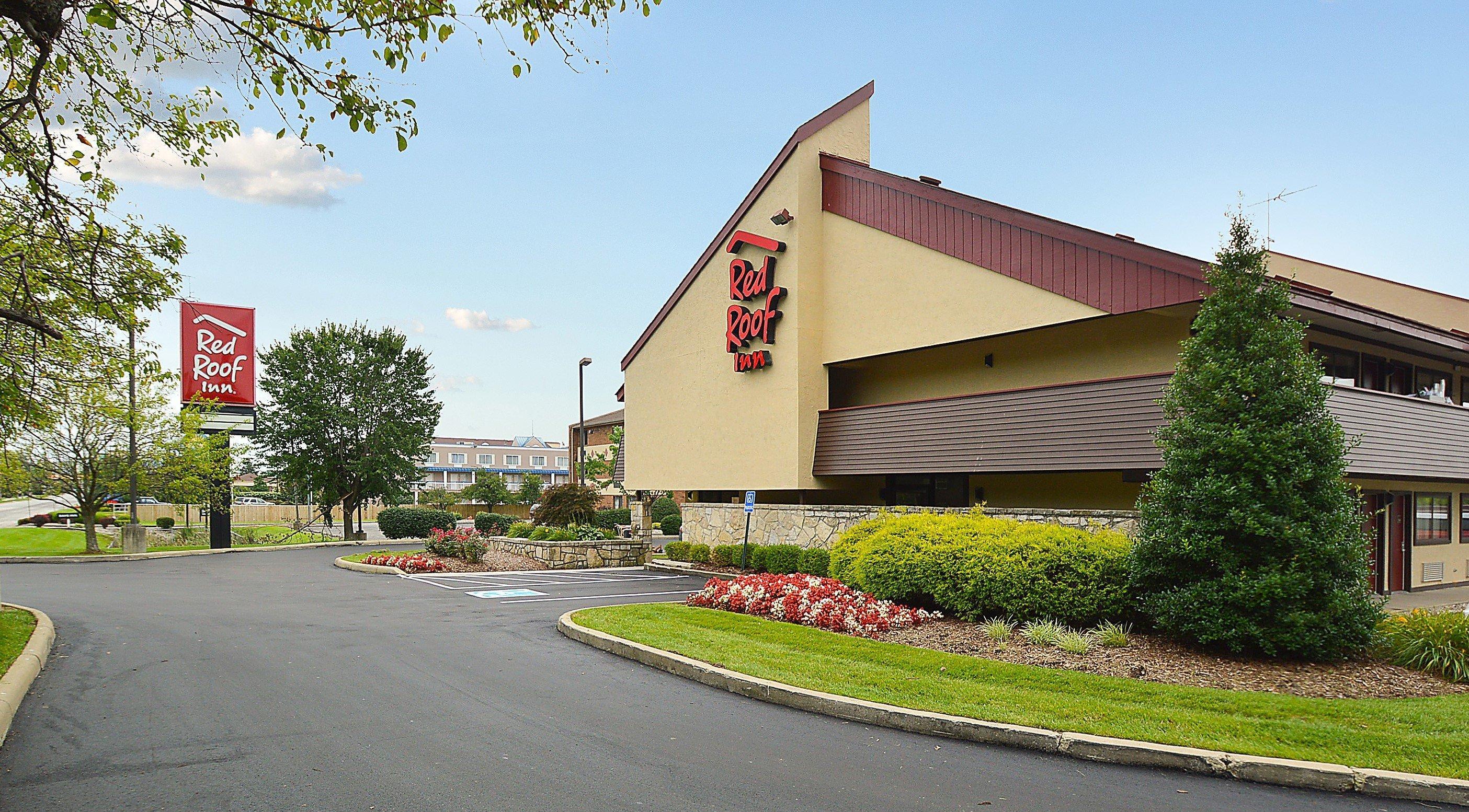 Red Roof Inn Louisville East - Hurstbourne Exterior photo